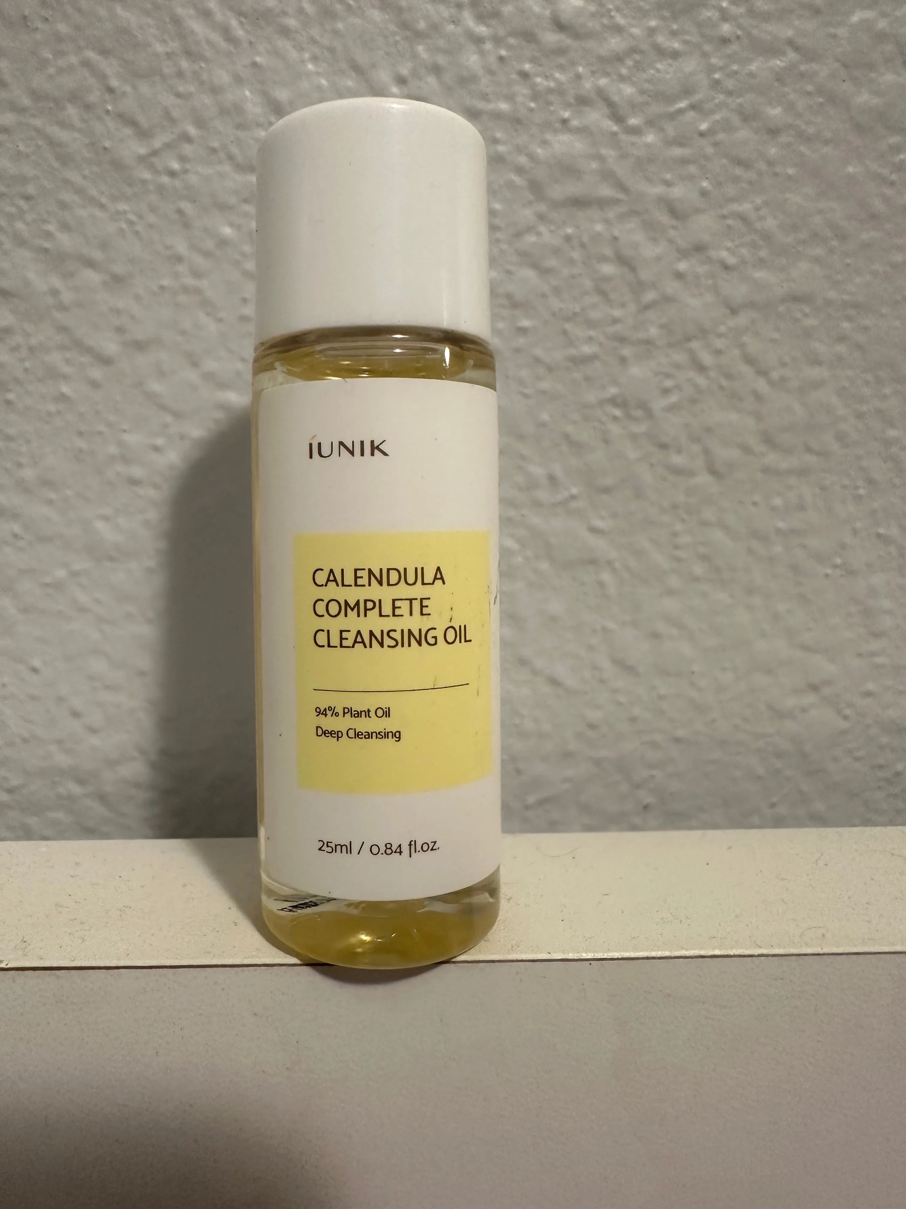 Calendula Complete Cleansing Oil - Get the perfect pore cleanse for all day hydration